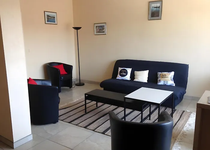 Au Sud Avec Vue Bassin *